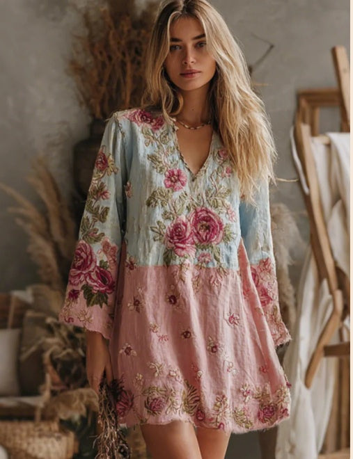 Color-blocked Rose Embroidered Casual V-neck Long-sleeved Short Dress